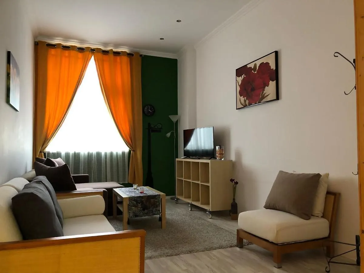 Yamalux Apartments - Lakeside Apartment - Ringrand Residence Boekarest
