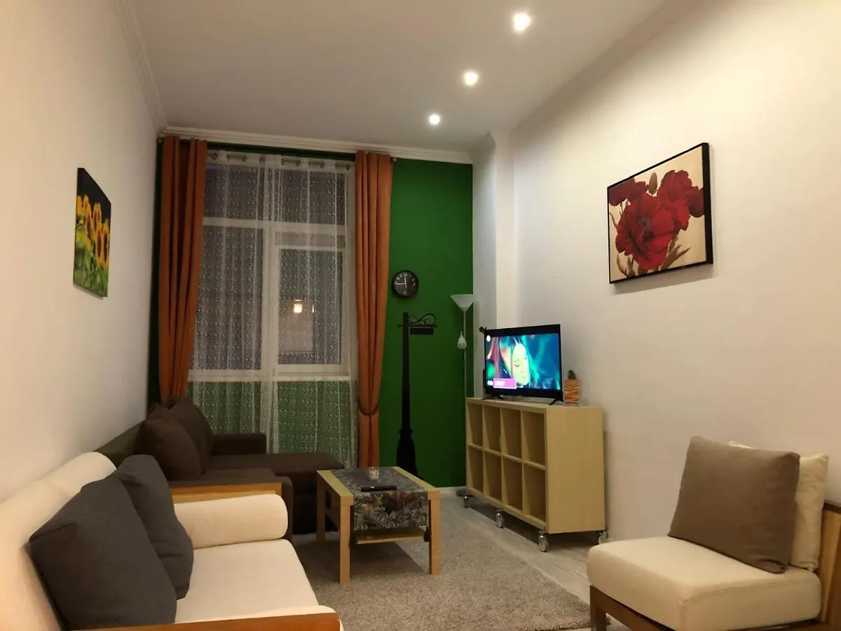 Yamalux Apartments - Lakeside Apartment - Ringrand Residence Boekarest