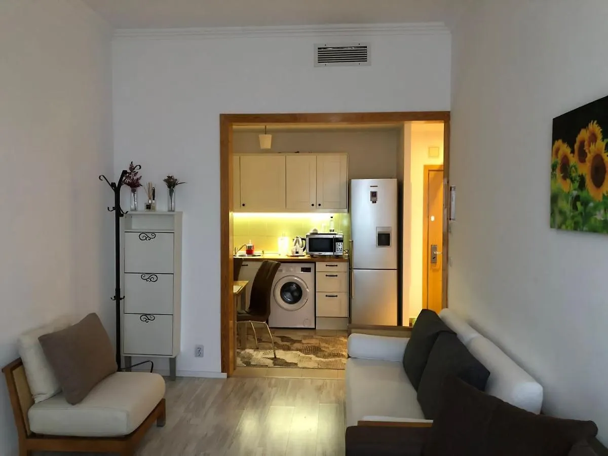Yamalux Apartments - Lakeside Apartment - Ringrand Residence Boekarest 0*,