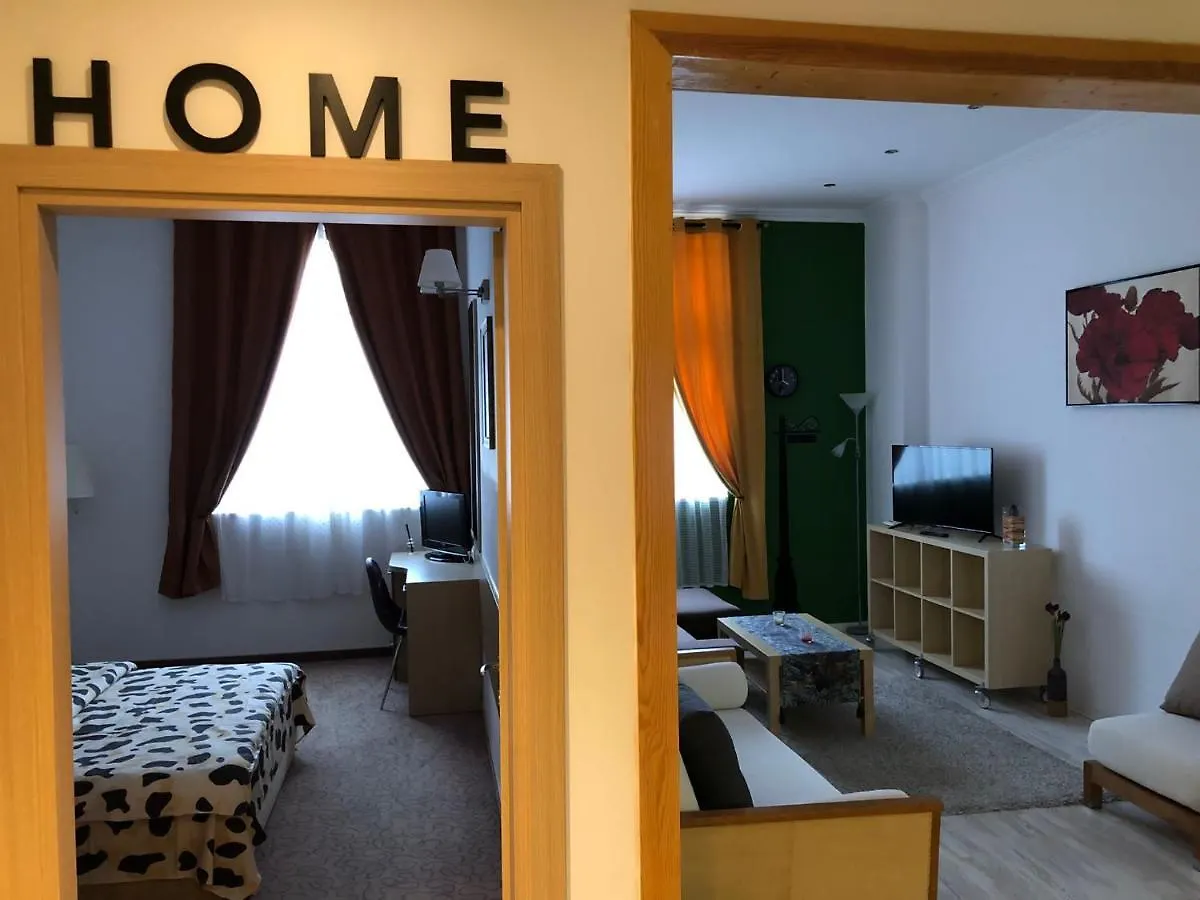 Yamalux Apartments - Lakeside Apartment - Ringrand Residence Boekarest